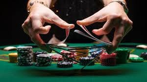 Vegas99 App အွန်လိုင်း ကတ်ဂိမ်းများ — Baccarat နှင့် Poker ကတ်ဂိမ်း ကစားနေသော Myanmar ကစားသူ မြင်ကွင်း